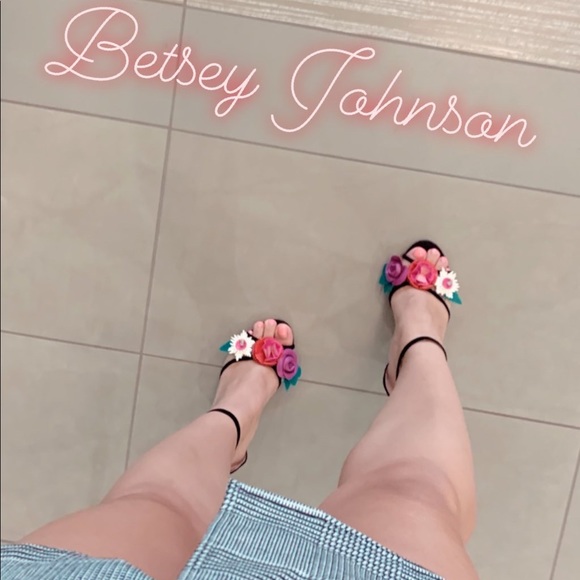 Betsey Johnson Shoes - Betsey Johnson Flower Heels | US 6